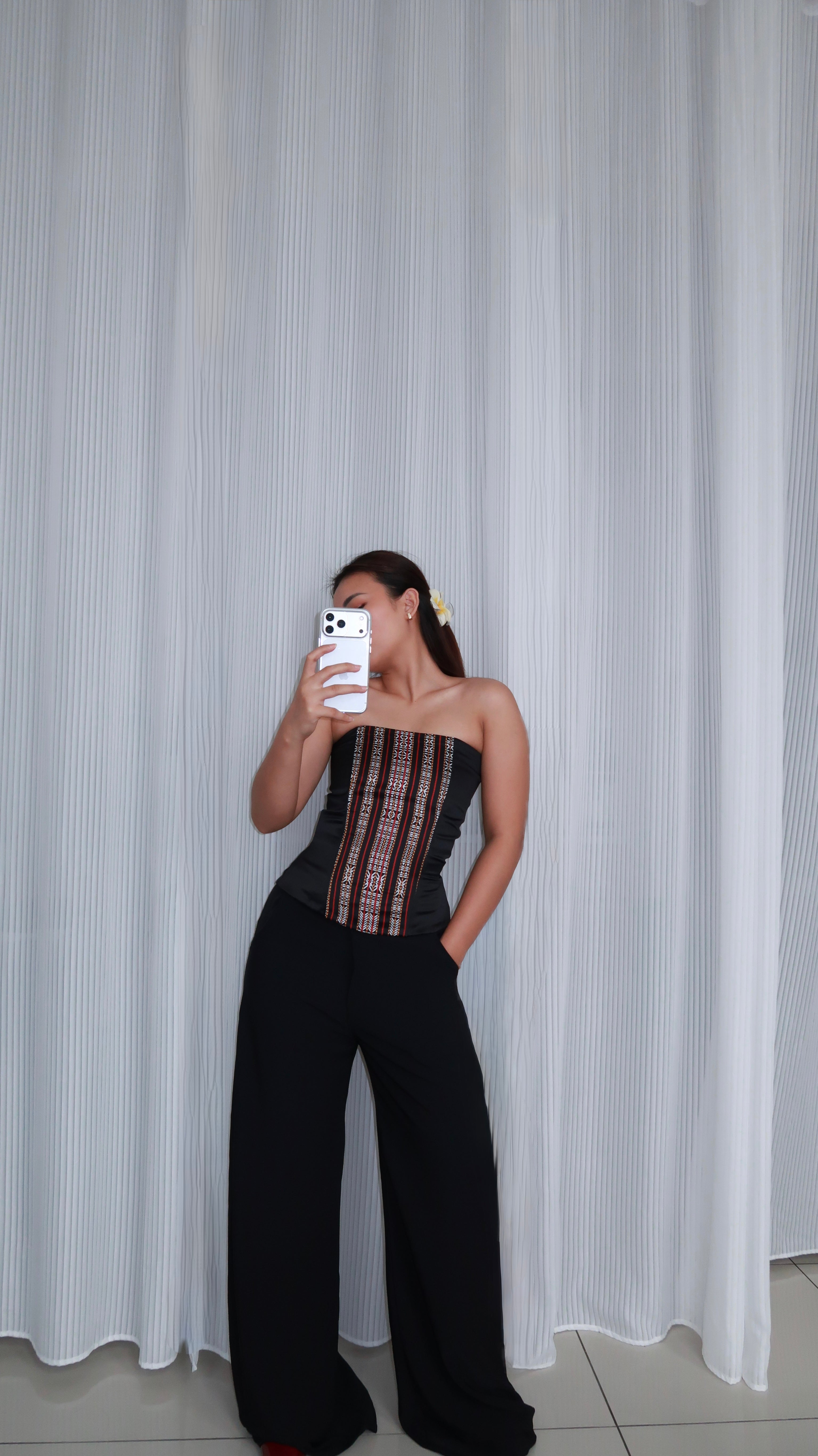 Rungus corset