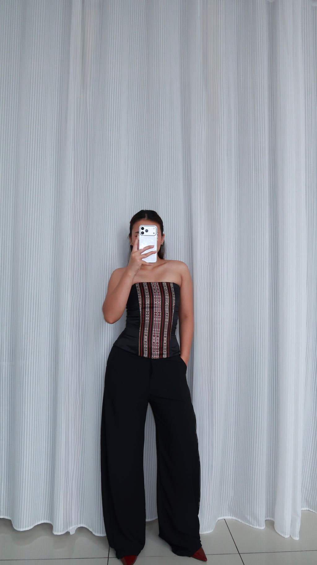 Rungus corset