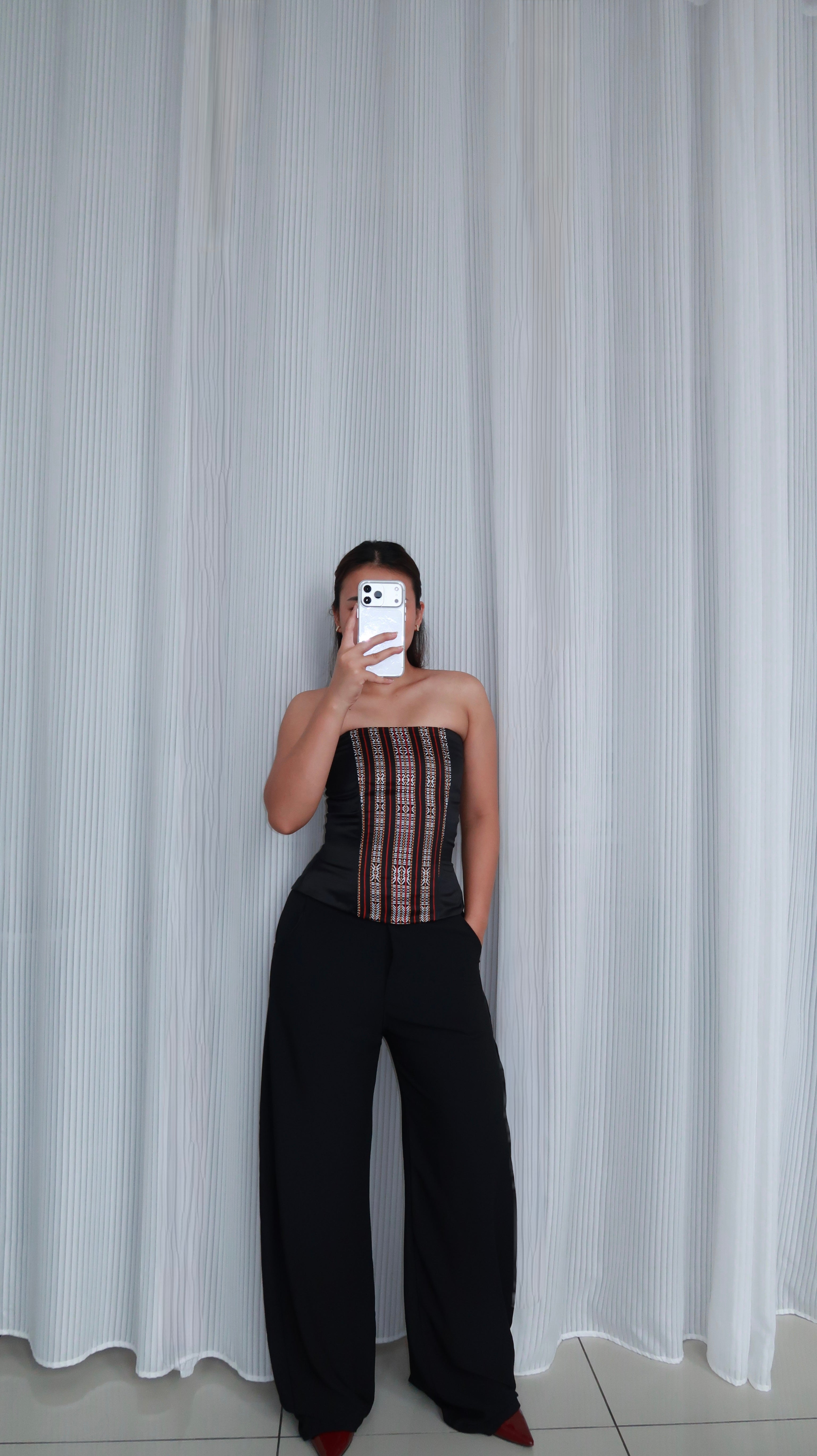 Rungus corset