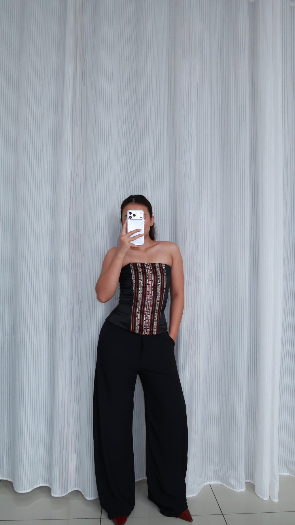 Rungus corset